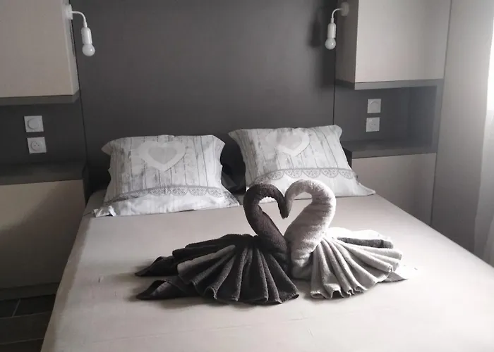 Hébergement de vacances Lou Mazet Uchaud